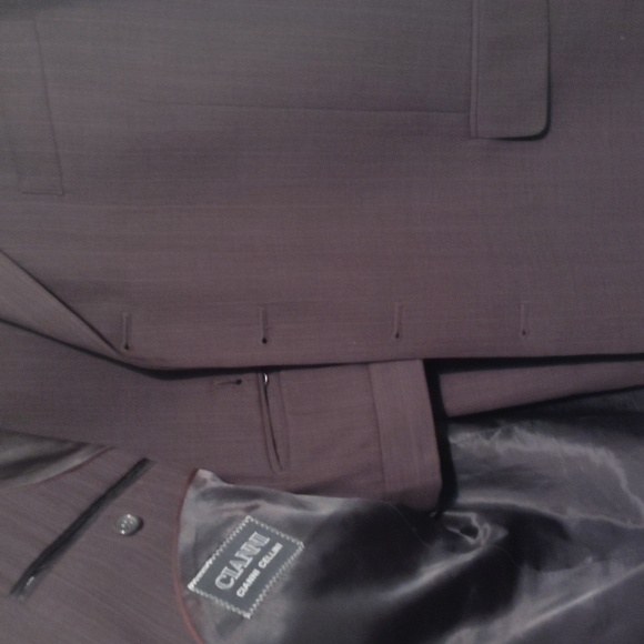 Men's suit - Picture 4 of 4